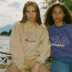 FILA - UO Exclusive Vella Sherpa
Mock Neck Sweatshirt in Beige - Size M